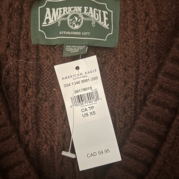 knit brown sweater never worn with tags - Picture 2 of 3